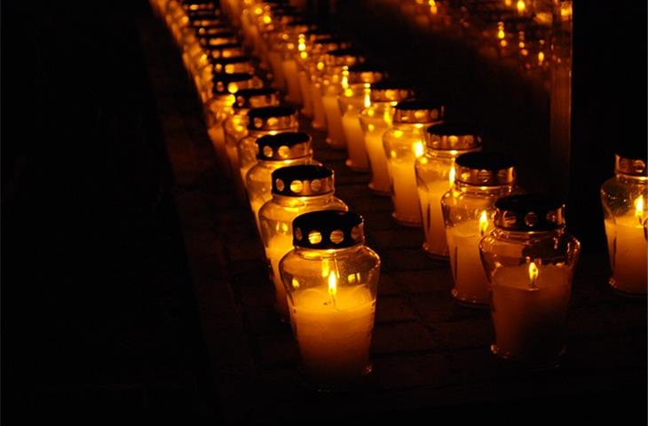 solar lights for cemetery