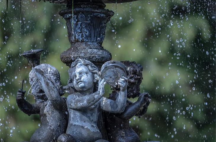 solar fountain lights underwater