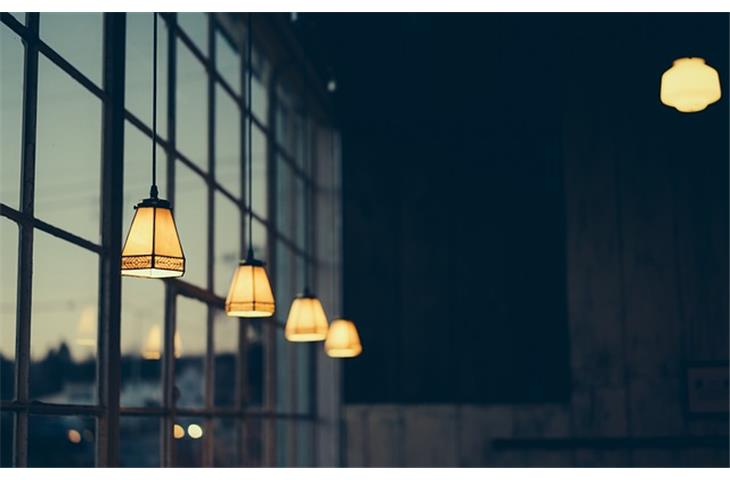 solar powered garden lamps