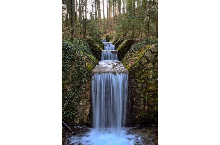 solar waterfall lights