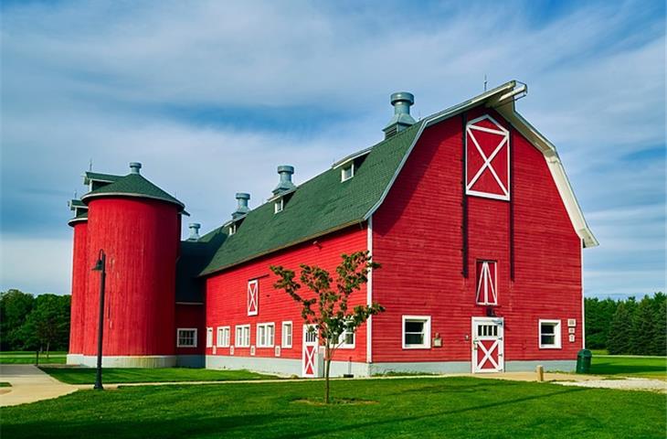 red barn solar lights