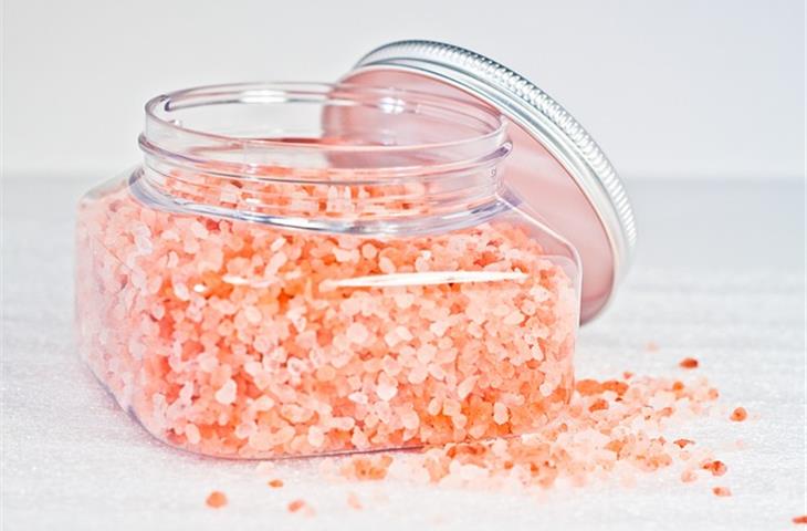 ichlor solid red salt light