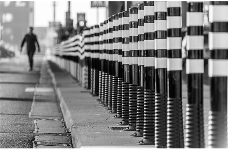 bollards with solar lights