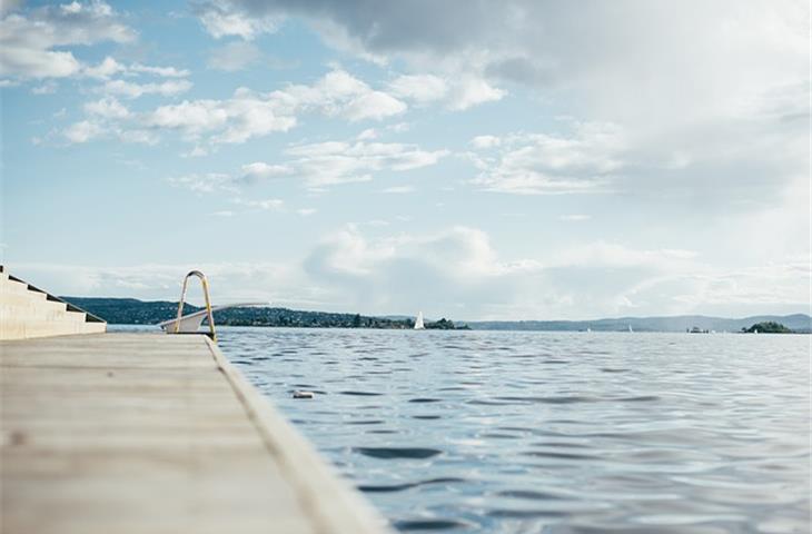 pool floating solar lights