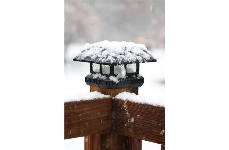 white solar deck post lights