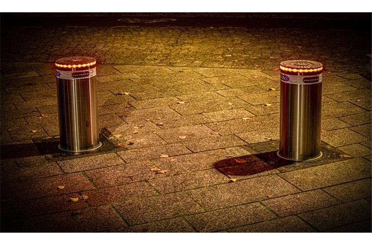 solar bollard light