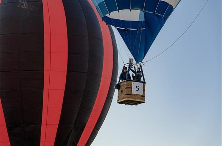 solar powered hot air balloon light